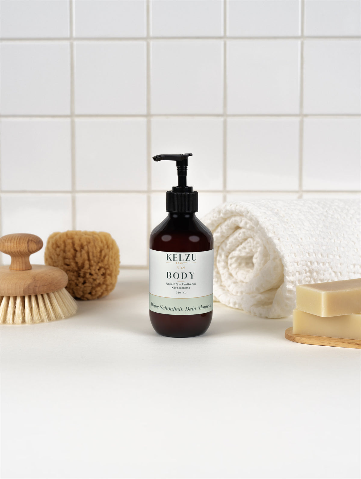 N°09 BODY – Urea 5 % + Panthenol Körpercreme 280 ml – Badezimmer